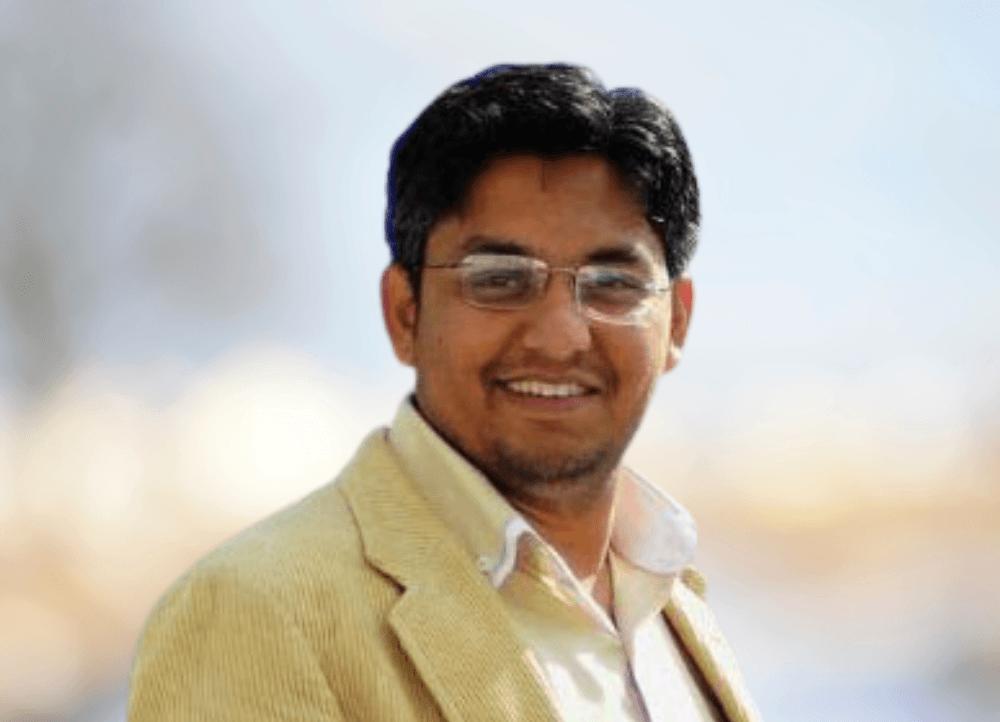 Fahim Ahmed headshot