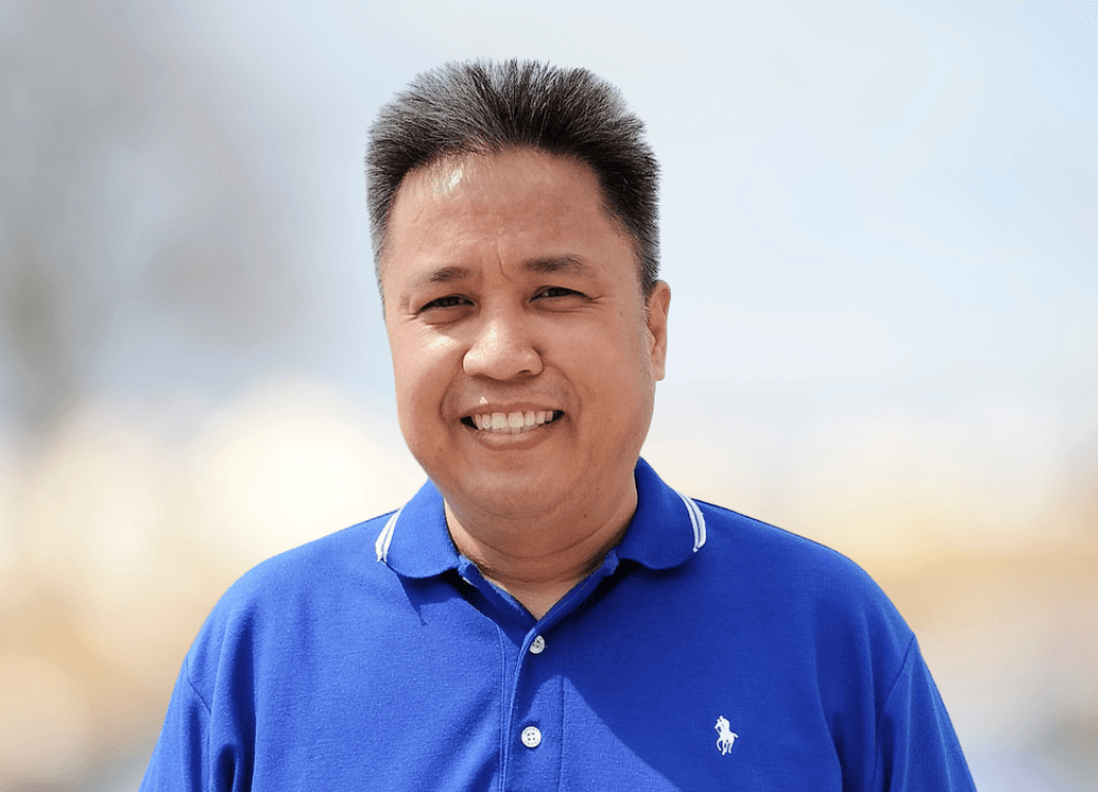 Rez Negapatan headshot