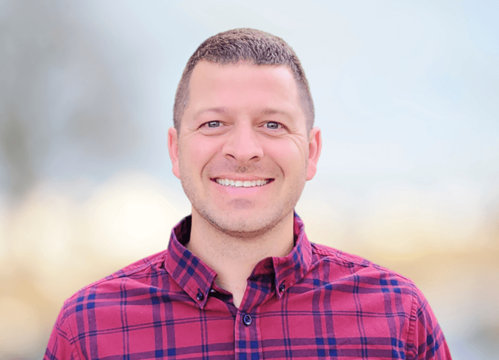 adam galusha headshot